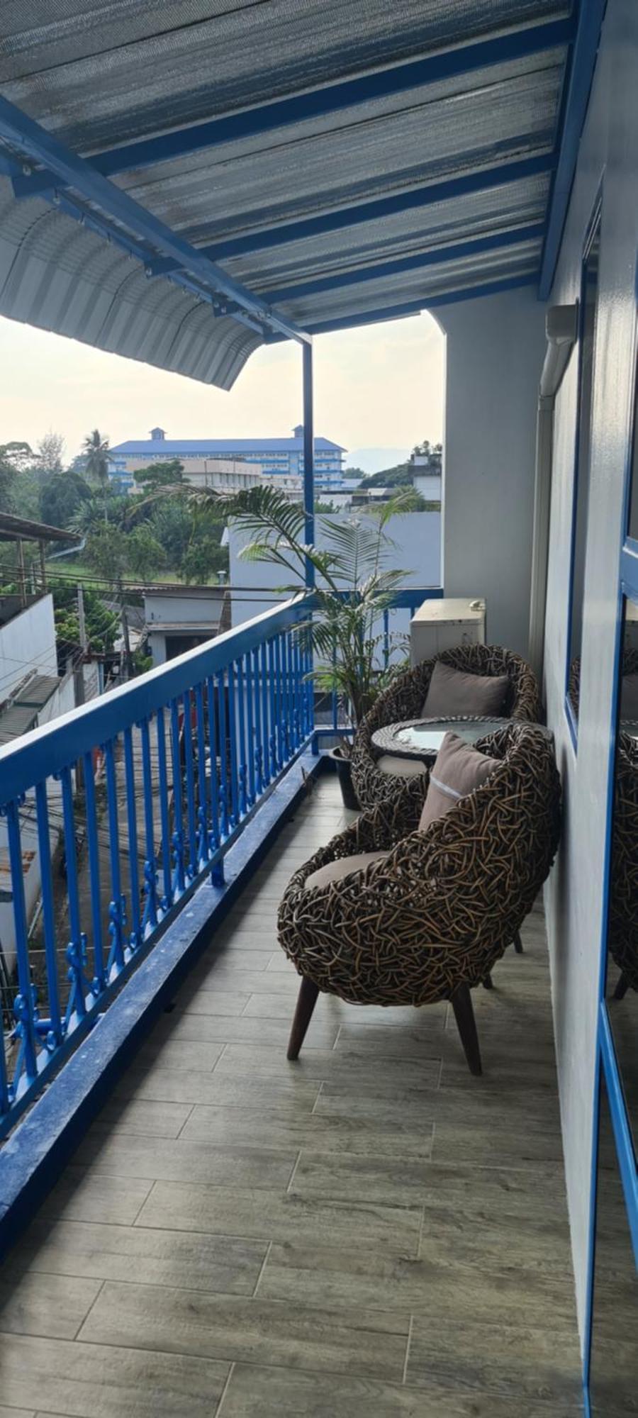 Central Guesthouse Chiang Rai - Bread & Breakfast Room photo